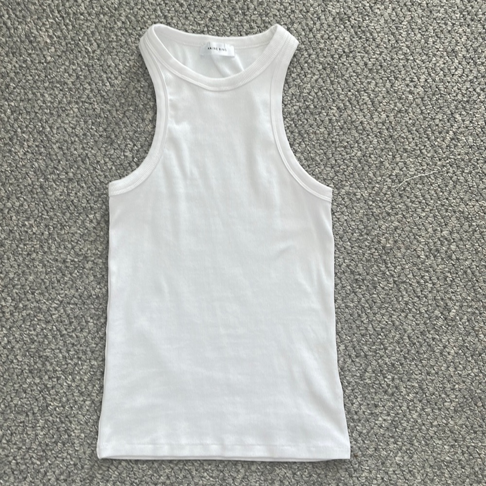NWOT never been worn tank bundle (2) white and grey
